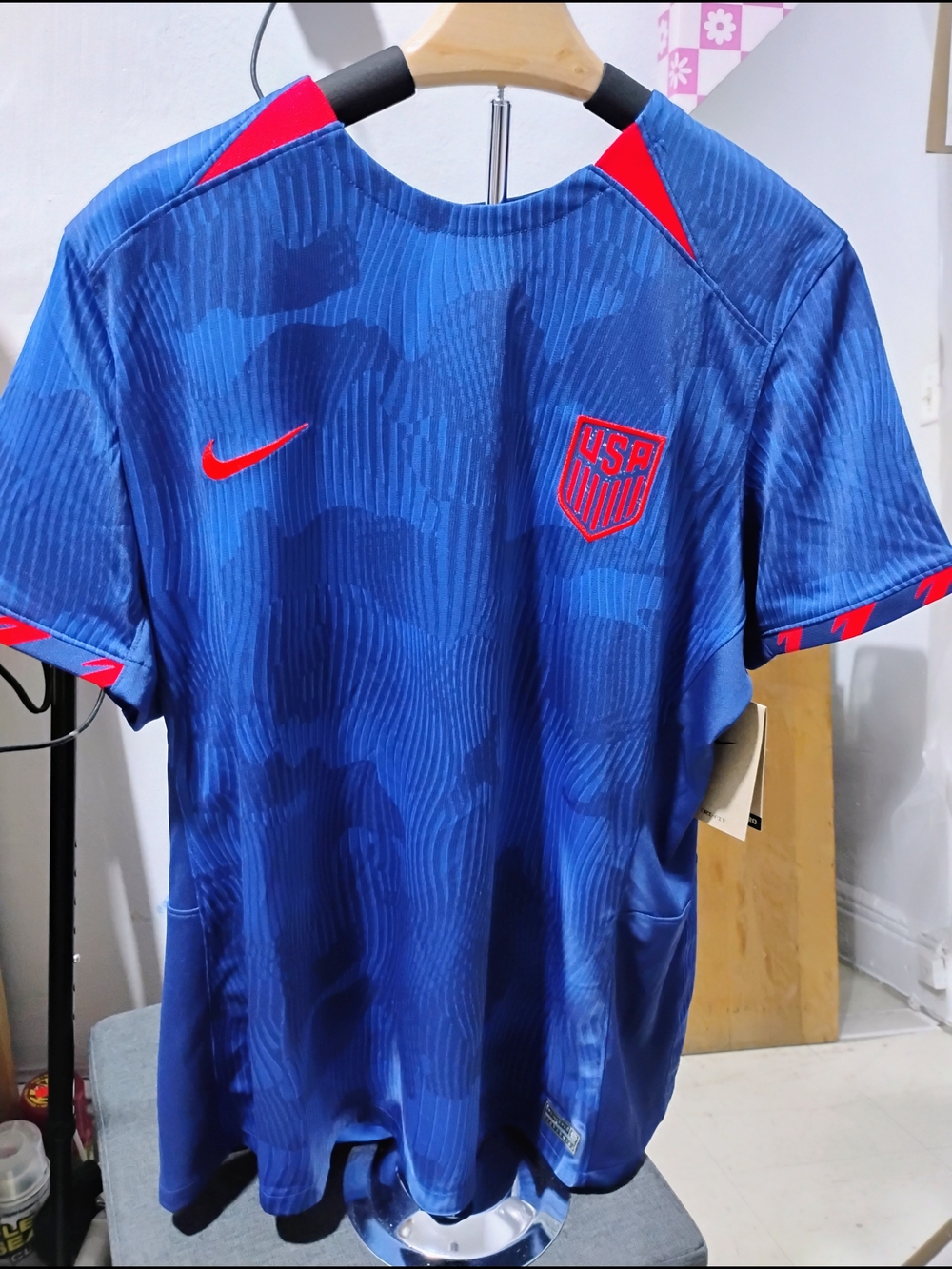 Women's Nike USA  Soccer Jersey Size: XXL {Slim Fit}NWT